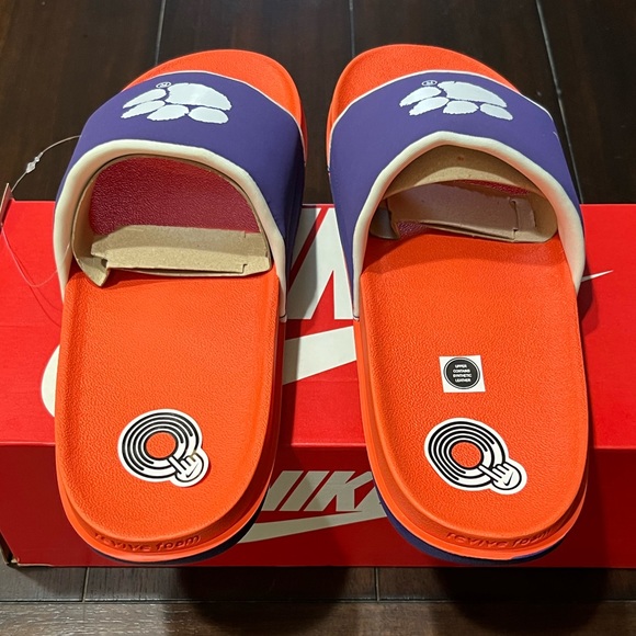 NWT NIKE CLEMSON UNIVERSITY TIGERS OFF-COURT SLIDES PURPLE/ORANGE/ WHITE SIZE 13 - Picture 3 of 9